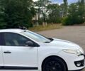 Белый Рено Меган, объемом двигателя 1.5 л и пробегом 250 тыс. км за 5600 $, фото 2 на Automoto.ua