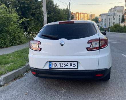 Белый Рено Меган, объемом двигателя 1.46 л и пробегом 280 тыс. км за 5800 $, фото 2 на Automoto.ua