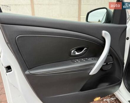 Білий Рено Меган, об'ємом двигуна 1.5 л та пробігом 228 тис. км за 8999 $, фото 88 на Automoto.ua