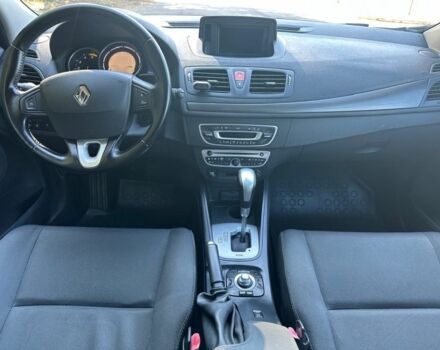 Белый Рено Меган, объемом двигателя 1.5 л и пробегом 3 тыс. км за 7200 $, фото 12 на Automoto.ua