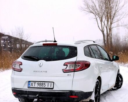 Белый Рено Меган, объемом двигателя 1.5 л и пробегом 31900 тыс. км за 7700 $, фото 7 на Automoto.ua