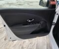 Белый Рено Меган, объемом двигателя 1.5 л и пробегом 250 тыс. км за 6700 $, фото 19 на Automoto.ua