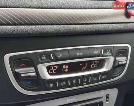 Білий Рено Меган, об'ємом двигуна 1.46 л та пробігом 265 тис. км за 6990 $, фото 44 на Automoto.ua