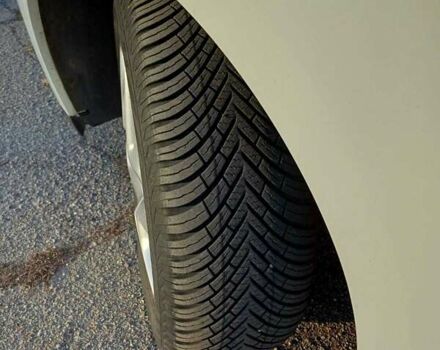 Белый Рено Меган, объемом двигателя 1.5 л и пробегом 271 тыс. км за 8000 $, фото 4 на Automoto.ua