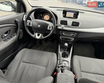 Белый Рено Меган, объемом двигателя 1.46 л и пробегом 271 тыс. км за 6500 $, фото 45 на Automoto.ua