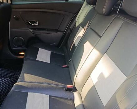 Белый Рено Меган, объемом двигателя 1.5 л и пробегом 217 тыс. км за 7000 $, фото 14 на Automoto.ua