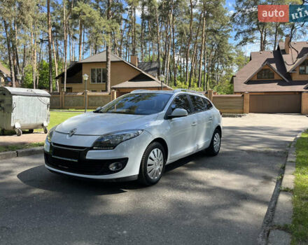 Білий Рено Меган, об'ємом двигуна 1.5 л та пробігом 210 тис. км за 6500 $, фото 17 на Automoto.ua