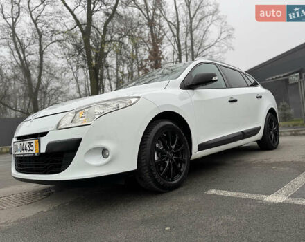 Білий Рено Меган, об'ємом двигуна 1.6 л та пробігом 235 тис. км за 7500 $, фото 13 на Automoto.ua