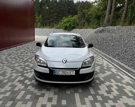 Рено Меган 2012 у Львові на Automoto.ua Білий Рено Меган, об'ємом двигуна 1.5 л та пробігом 304 тис. км за 8000 $, фото 4 на Automoto.ua