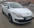 Білий Рено Меган, об'ємом двигуна 1.46 л та пробігом 384 тис. км за 5950 $, фото 1 на Automoto.ua