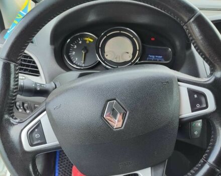 Белый Рено Меган, объемом двигателя 1.5 л и пробегом 295 тыс. км за 6499 $, фото 7 на Automoto.ua