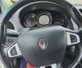 Белый Рено Меган, объемом двигателя 1.5 л и пробегом 295 тыс. км за 6499 $, фото 7 на Automoto.ua
