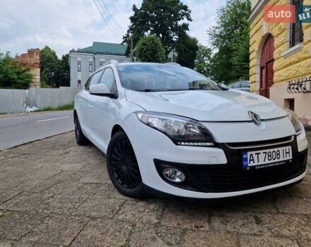 Белый Рено Меган, объемом двигателя 1.5 л и пробегом 244 тыс. км за 7600 $, фото 1 на Automoto.ua