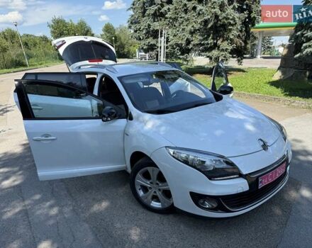 Белый Рено Меган, объемом двигателя 1.5 л и пробегом 225 тыс. км за 7699 $, фото 116 на Automoto.ua