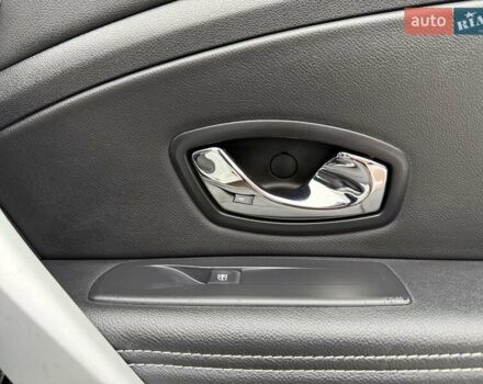 Білий Рено Меган, об'ємом двигуна 1.5 л та пробігом 228 тис. км за 8999 $, фото 124 на Automoto.ua