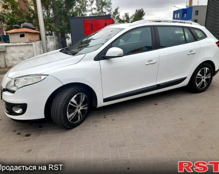 Белый Рено Меган, объемом двигателя 1.5 л и пробегом 301 тыс. км за 7550 $, фото 4 на Automoto.ua