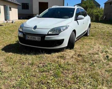 Белый Рено Меган, объемом двигателя 1.5 л и пробегом 190 тыс. км за 6500 $, фото 2 на Automoto.ua