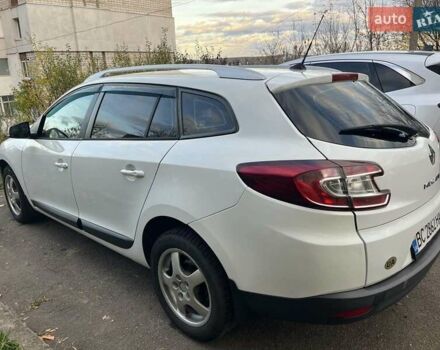 Белый Рено Меган, объемом двигателя 1.5 л и пробегом 310 тыс. км за 8300 $, фото 36 на Automoto.ua