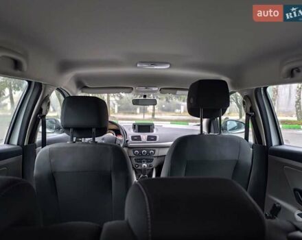 Белый Рено Меган, объемом двигателя 1.6 л и пробегом 57 тыс. км за 7750 $, фото 27 на Automoto.ua