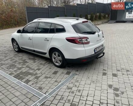 Белый Рено Меган, объемом двигателя 1.46 л и пробегом 273 тыс. км за 7300 $, фото 3 на Automoto.ua