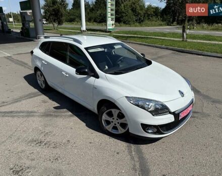 Белый Рено Меган, объемом двигателя 1.5 л и пробегом 225 тыс. км за 7699 $, фото 39 на Automoto.ua