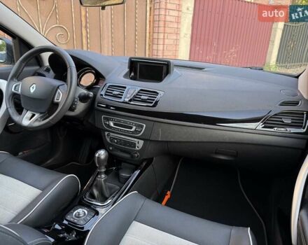 Белый Рено Меган, объемом двигателя 1.5 л и пробегом 225 тыс. км за 7699 $, фото 135 на Automoto.ua