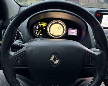 Білий Рено Меган, об'ємом двигуна 1.5 л та пробігом 298 тис. км за 7950 $, фото 2 на Automoto.ua