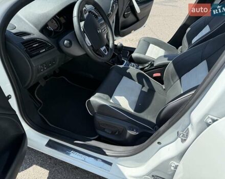 Белый Рено Меган, объемом двигателя 1.5 л и пробегом 225 тыс. км за 7699 $, фото 82 на Automoto.ua