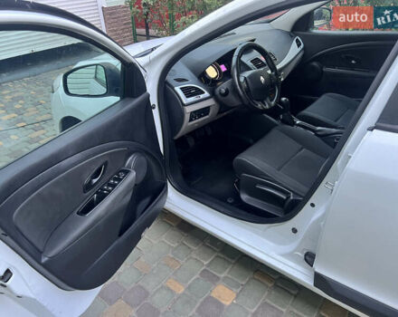 Білий Рено Меган, об'ємом двигуна 1.5 л та пробігом 95 тис. км за 6300 $, фото 6 на Automoto.ua