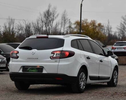 Белый Рено Меган, объемом двигателя 1.5 л и пробегом 231 тыс. км за 6950 $, фото 1 на Automoto.ua