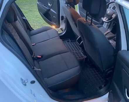 Білий Рено Меган, об'ємом двигуна 1.46 л та пробігом 244 тис. км за 8450 $, фото 10 на Automoto.ua