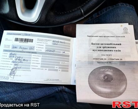 Белый Рено Меган, объемом двигателя 1.6 л и пробегом 212 тыс. км за 8500 $, фото 8 на Automoto.ua