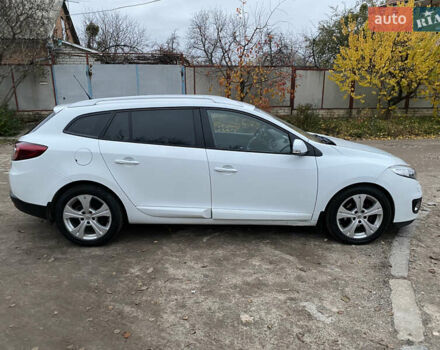 Белый Рено Меган, объемом двигателя 1.46 л и пробегом 300 тыс. км за 5850 $, фото 9 на Automoto.ua