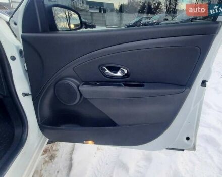 Білий Рено Меган, об'ємом двигуна 1.5 л та пробігом 254 тис. км за 7699 $, фото 24 на Automoto.ua