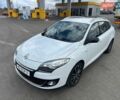Белый Рено Меган, объемом двигателя 1.5 л и пробегом 158 тыс. км за 9999 $, фото 1 на Automoto.ua