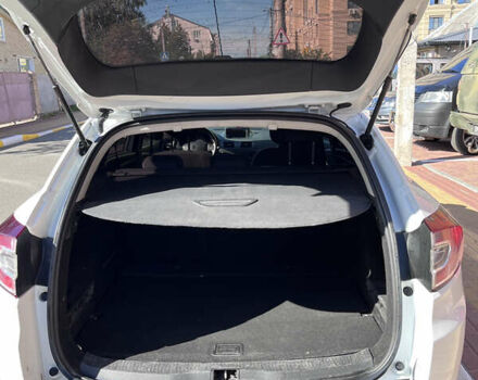 Білий Рено Меган, об'ємом двигуна 1.46 л та пробігом 303 тис. км за 6200 $, фото 9 на Automoto.ua