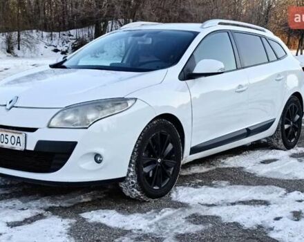 Белый Рено Меган, объемом двигателя 1.5 л и пробегом 216 тыс. км за 7800 $, фото 19 на Automoto.ua