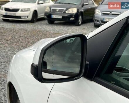 Белый Рено Меган, объемом двигателя 1.5 л и пробегом 240 тыс. км за 8190 $, фото 13 на Automoto.ua