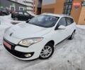 Белый Рено Меган, объемом двигателя 1.5 л и пробегом 250 тыс. км за 6700 $, фото 23 на Automoto.ua