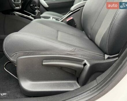 Білий Рено Меган, об'ємом двигуна 1.5 л та пробігом 228 тис. км за 8999 $, фото 97 на Automoto.ua