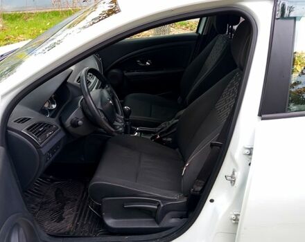 Белый Рено Меган, объемом двигателя 1.5 л и пробегом 267 тыс. км за 6499 $, фото 1 на Automoto.ua