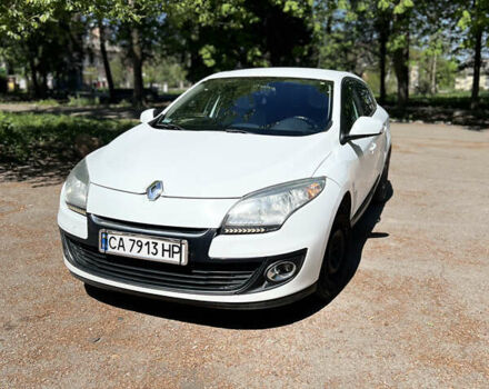 Білий Рено Меган, об'ємом двигуна 1.46 л та пробігом 297 тис. км за 7200 $, фото 8 на Automoto.ua