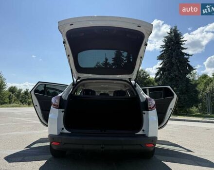 Белый Рено Меган, объемом двигателя 1.5 л и пробегом 225 тыс. км за 7699 $, фото 65 на Automoto.ua