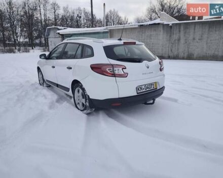 Білий Рено Меган, об'ємом двигуна 1.6 л та пробігом 194 тис. км за 7700 $, фото 7 на Automoto.ua
