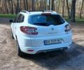 Білий Рено Меган, об'ємом двигуна 1.5 л та пробігом 270 тис. км за 8231 $, фото 2 на Automoto.ua