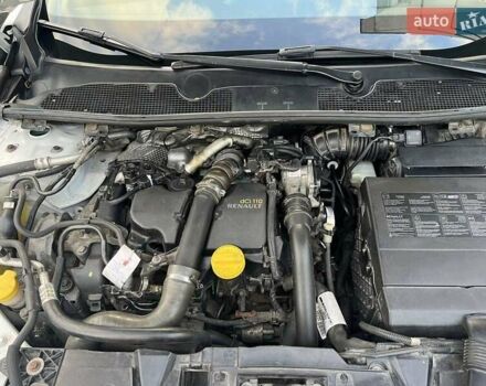 Белый Рено Меган, объемом двигателя 1.5 л и пробегом 310 тыс. км за 8300 $, фото 32 на Automoto.ua