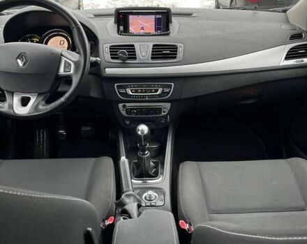 Білий Рено Меган, об'ємом двигуна 1.6 л та пробігом 242 тис. км за 8500 $, фото 5 на Automoto.ua