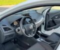 Білий Рено Меган, об'ємом двигуна 1.5 л та пробігом 260 тис. км за 7121 $, фото 4 на Automoto.ua
