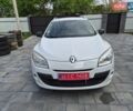 Белый Рено Меган, объемом двигателя 1.6 л и пробегом 172 тыс. км за 6200 $, фото 2 на Automoto.ua