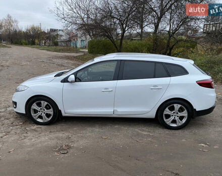 Білий Рено Меган, об'ємом двигуна 1.46 л та пробігом 300 тис. км за 5800 $, фото 2 на Automoto.ua
